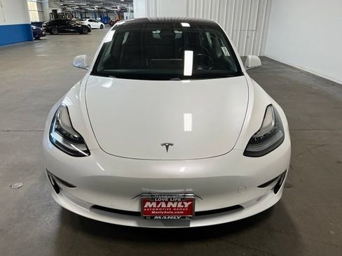 Used 2019 Tesla Model 3 RWD image 8