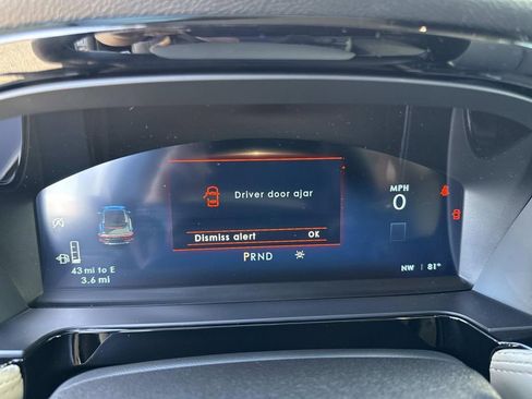 New 2026 Lincoln Corsair Premiere image 27