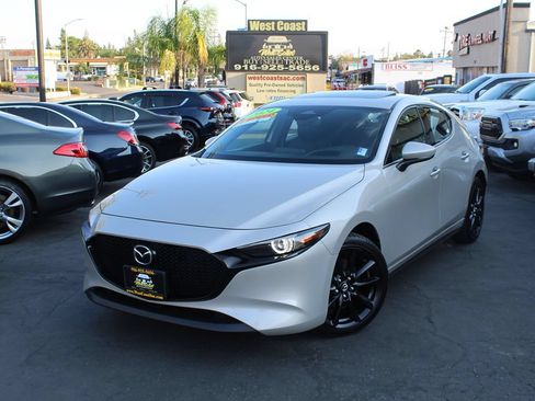 Used 2024 MAZDA MAZDA3 s FWD image 38