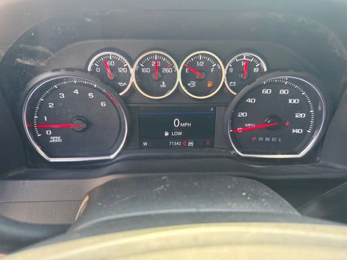 Used 2023 Chevrolet Silverado 2500 LT w/ Convenience Package AWD/4WD image 13