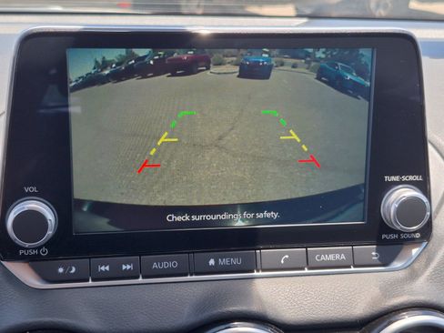 Used 2025 Nissan Sentra SV FWD image 29