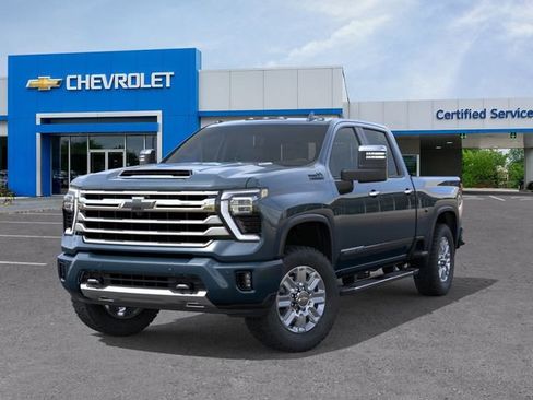 New 2026 Chevrolet Silverado 3500 High Country w/ High Country Premium Package AWD/4WD image 6