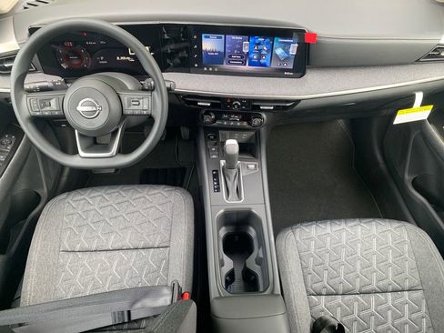 New 2026 Nissan Kicks SV FWD image 11