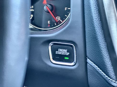 Certified 2023 GMC Acadia Denali w/ Denali Technology Package image 17