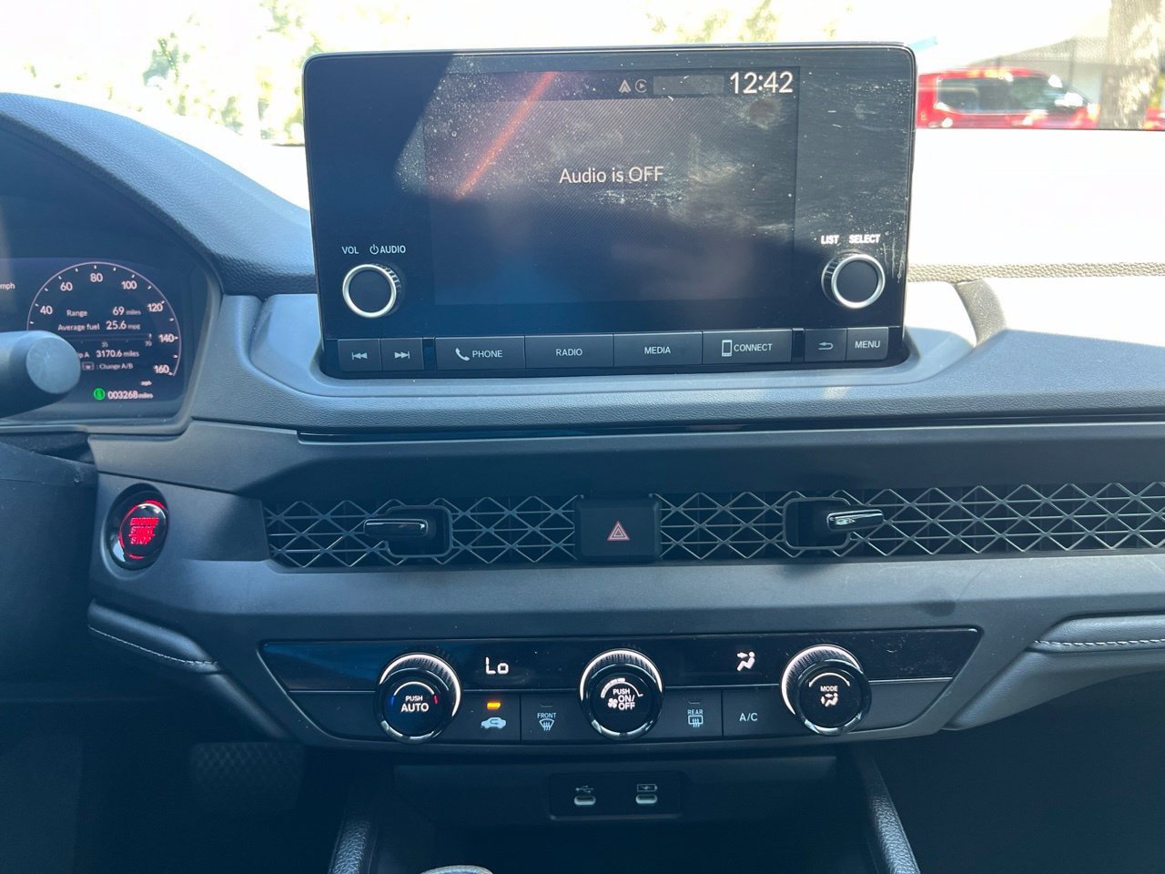 Used 2025 Honda Accord LX image 18