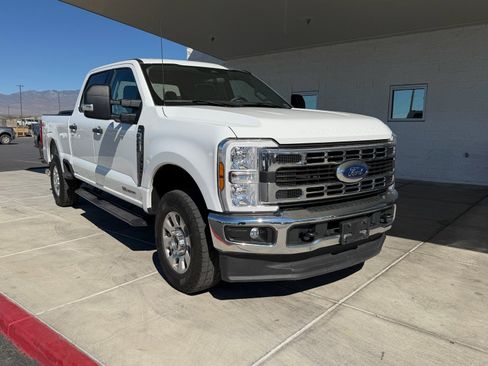 Used 2024 Ford F250 XLT image 1