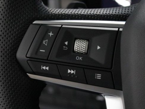 New 2026 Mitsubishi Outlander SE FWD image 9