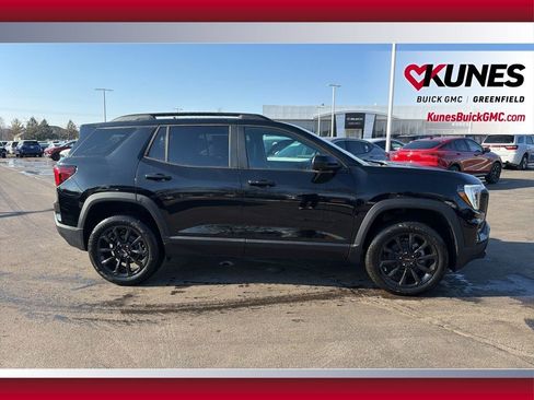 New 2026 GMC Terrain Elevation w/ Elevation Premium Package image 2