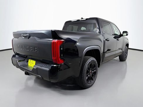 New 2026 Toyota Tundra SR5 w/ SR5 Premium Package AWD/4WD image 5