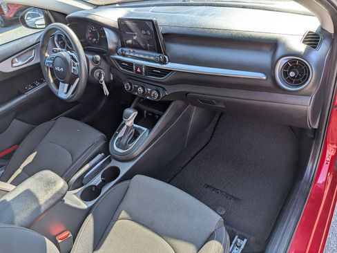 Used 2023 Kia Forte LXS w/ LXS Technology Package FWD image 36