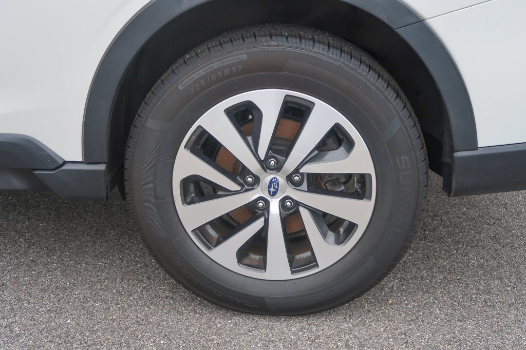 Used 2022 Subaru Outback Premium AWD/4WD image 14