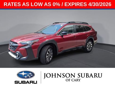 Used 2025 Subaru Outback Limited image 4