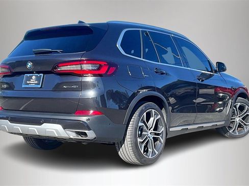 Used 2023 BMW X5 xDrive40i w/ Premium Package image 5