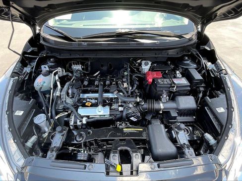 New 2025 Nissan Kicks Play S image 10