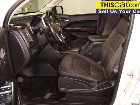 Used 2018 GMC Canyon SLE w/ SLE Convenience Package image 25