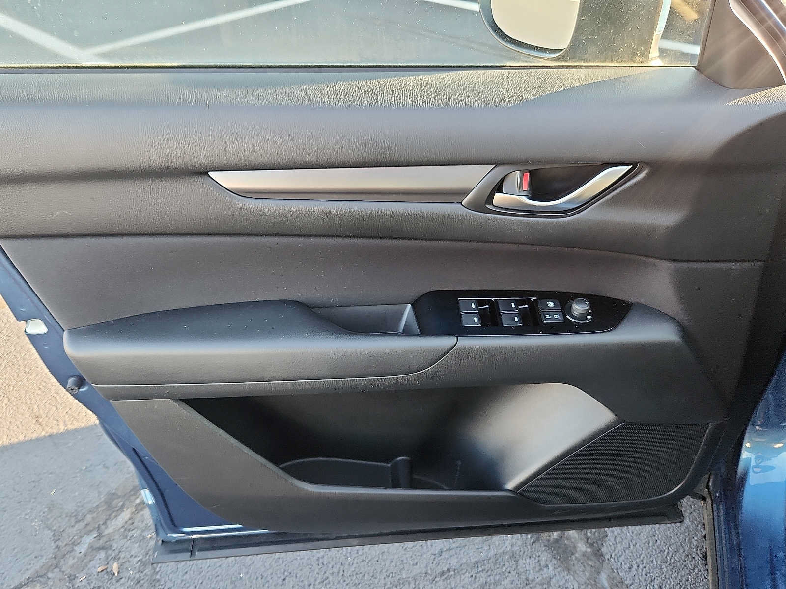 Used 2018 MAZDA CX-5 Sport AWD/4WD image 12