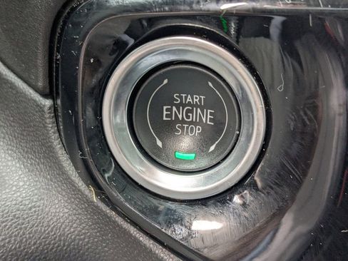 Used 2025 Chevrolet Silverado 1500 LT image 28