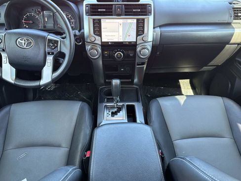 Used 2022 Toyota 4Runner SR5 Premium image 13
