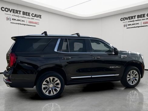 New 2026 GMC Yukon Denali w/ Sun & Power Step Package image 10