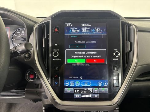 Used 2025 Subaru Crosstrek 2.5i Premium AWD/4WD image 18