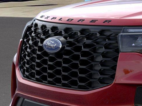 New 2026 Ford Explorer ST-Line w/ ST-Line Street Pack image 17