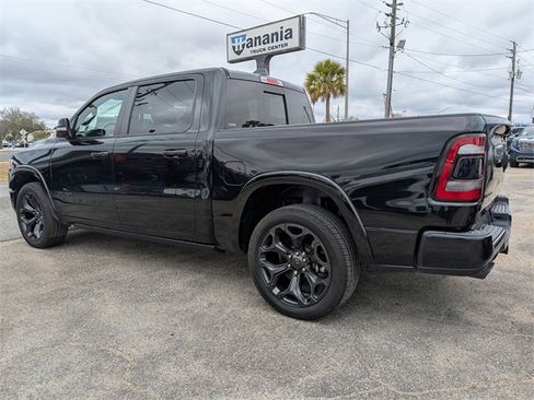 Used 2022 RAM 1500 Limited w/ Night Edition image 4