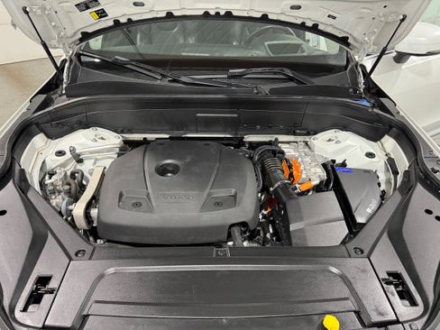 Used 2021 Volvo XC90 T8 Inscription w/ Advanced Package image 25