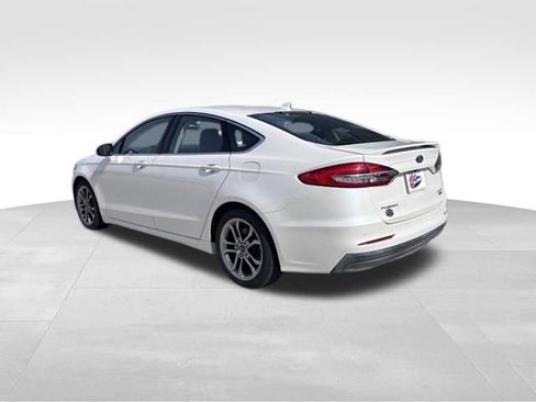 Used 2020 Ford Fusion Titanium FWD image 5