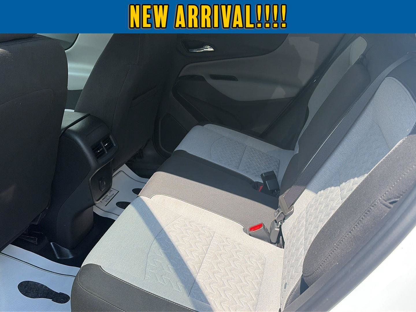 Used 2023 Chevrolet Equinox LT AWD/4WD image 32