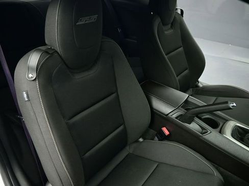 Used 2014 Chevrolet Camaro SS w/ SS Performance Package image 19