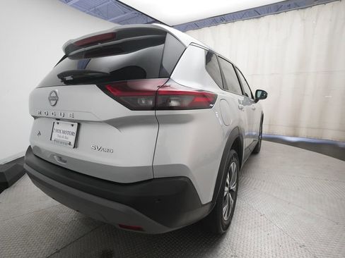 Used 2023 Nissan Rogue SV AWD/4WD image 13