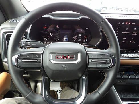 Certified 2024 GMC Canyon AT4 w/ Canyon Safety Plus Package AWD/4WD image 16