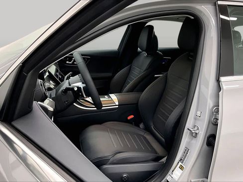 New 2026 Mercedes-Benz C 300 Sedan image 9