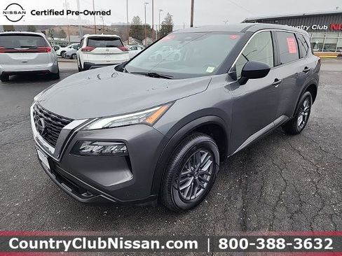 Certified 2021 Nissan Rogue S image 4