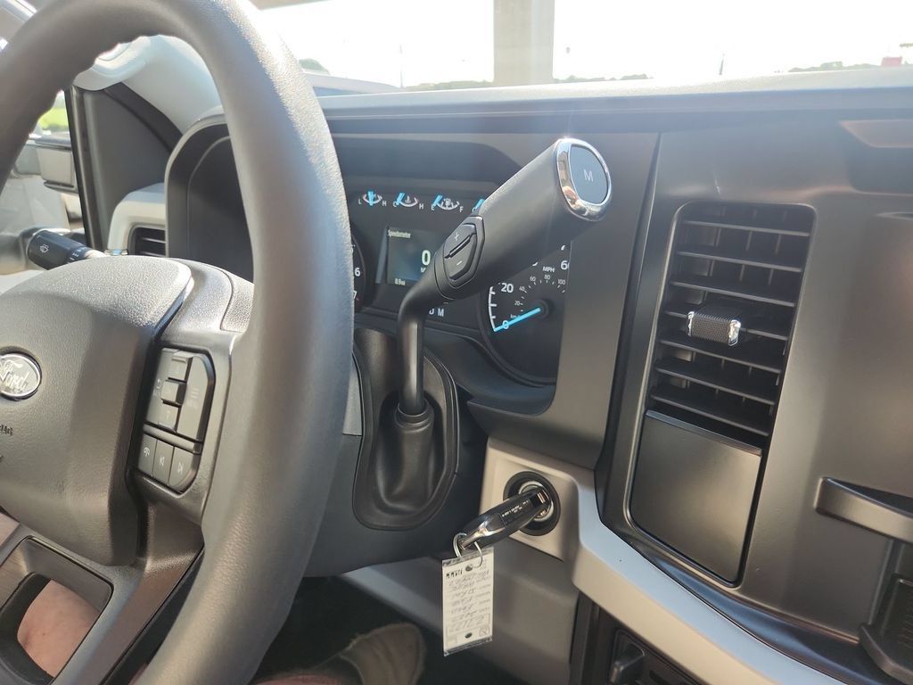 New 2027 Ford F350 XL w/ STX Appearance Package AWD/4WD image 23