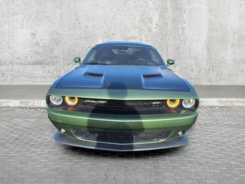 Used 2020 Dodge Challenger GT image 3