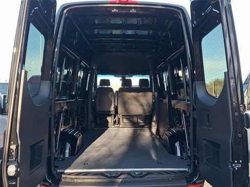 New 2025 Mercedes-Benz Sprinter 2500 image 13