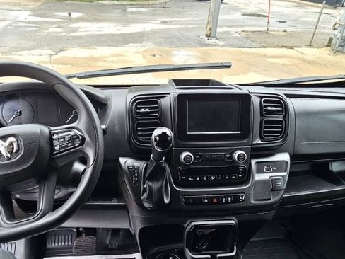 Used 2024 RAM ProMaster 2500 w/ Safety Group FWD image 14