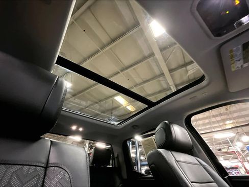 Used 2023 Toyota Tundra Limited image 14