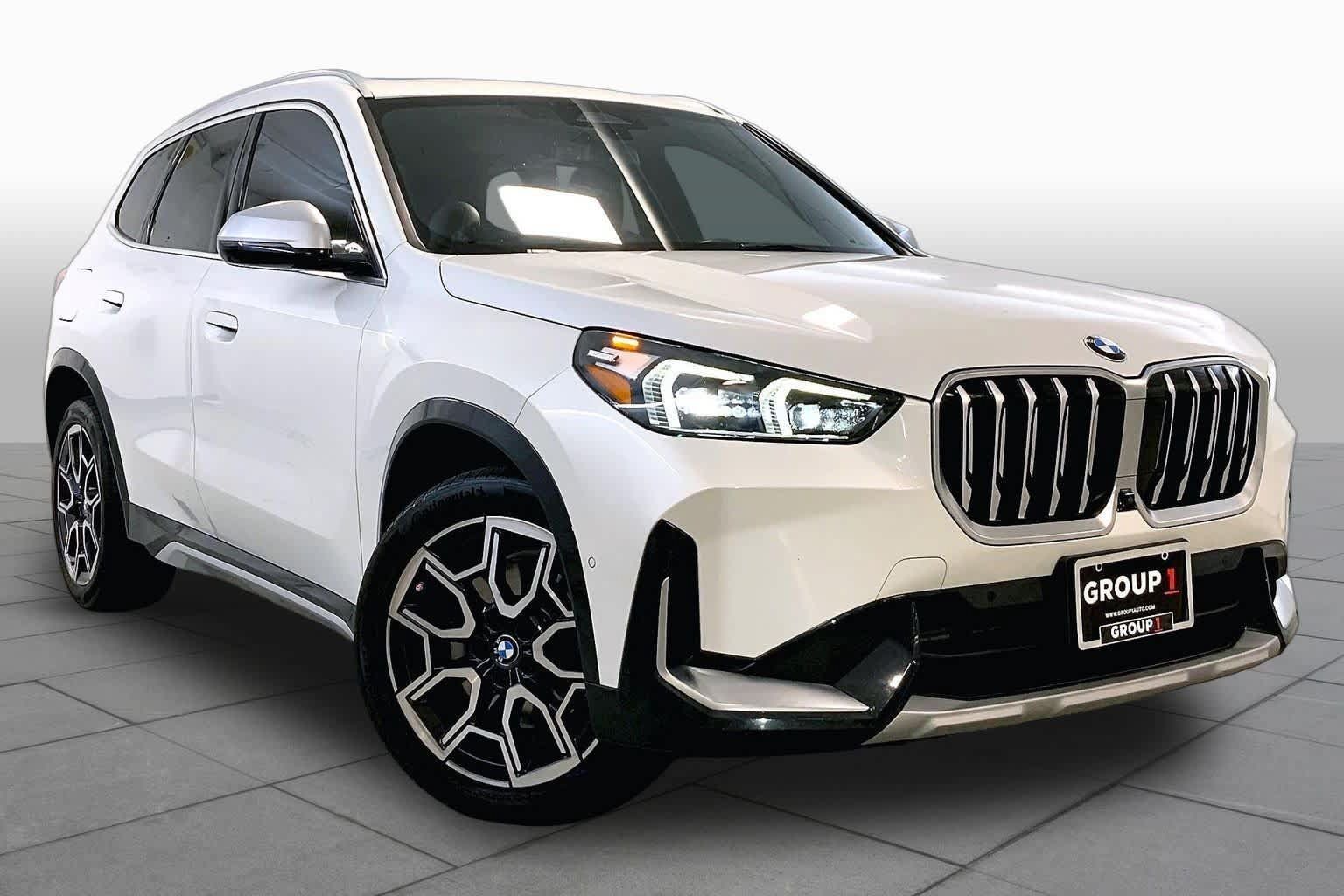 Used 2023 BMW X1 xDrive28i AWD/4WD image 2