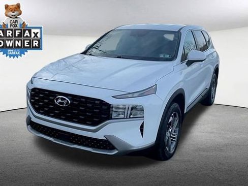 Used 2023 Hyundai Santa Fe SE image 3