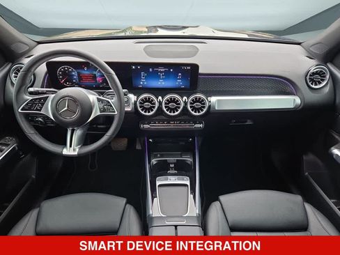Used 2025 Mercedes-Benz GLB 250 image 14