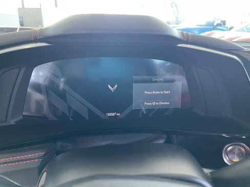 Used 2024 Chevrolet Corvette Stingray w/ Z51 Performance Package image 19