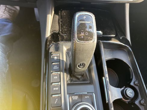 Used 2023 Maserati Levante Modena image 23