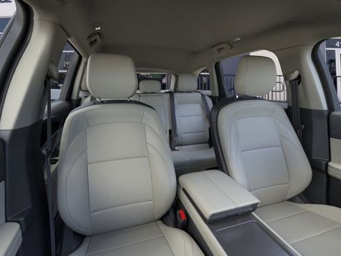 New 2026 Lincoln Nautilus Premier w/ Jet Appearance Package image 10