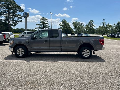 Used 2021 Ford F150 XLT w/ Equipment Group 301A Mid AWD/4WD image 3