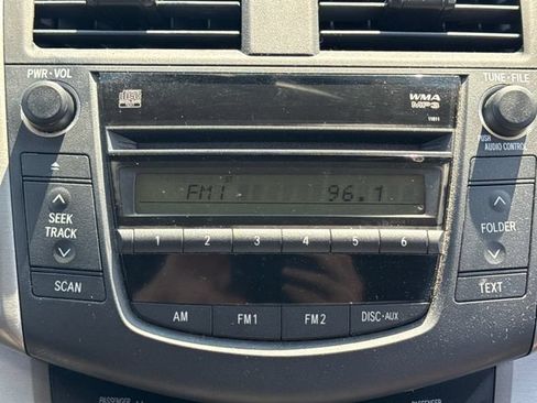 Used 2007 Toyota RAV4 4WD V6 w/ 3rd Row image 21