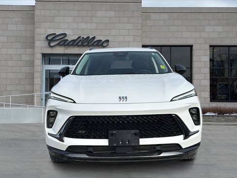 Used 2024 Buick Envision Sport Touring image 7