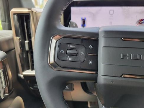 New 2025 GMC Hummer EV 3X w/ LPO, Illumination Package image 16