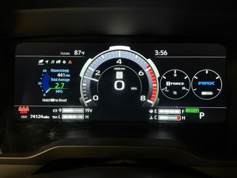 Used 2024 Toyota Tundra Limited AWD/4WD image 21
